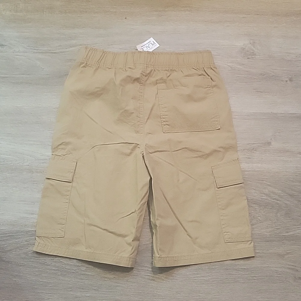 Childrens place tan elastic waist cargo shorts 14